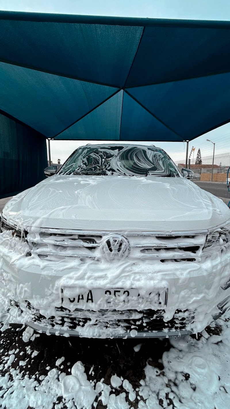 Hammer Time Car Wash - Photo 3